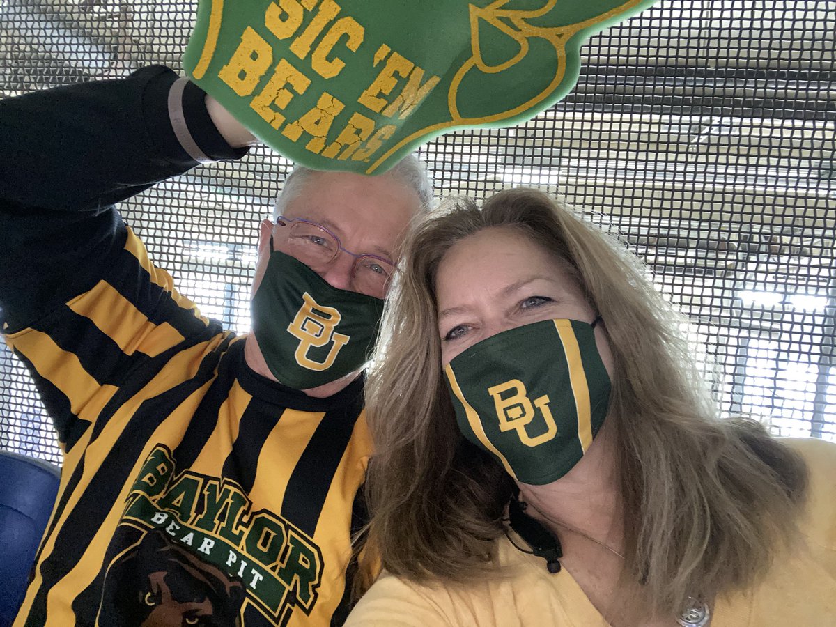 Cooper2006Pam's tweet photo. @BaylorMBB Lucky to catch the first round! https://t.co/EXy0P8jn8P