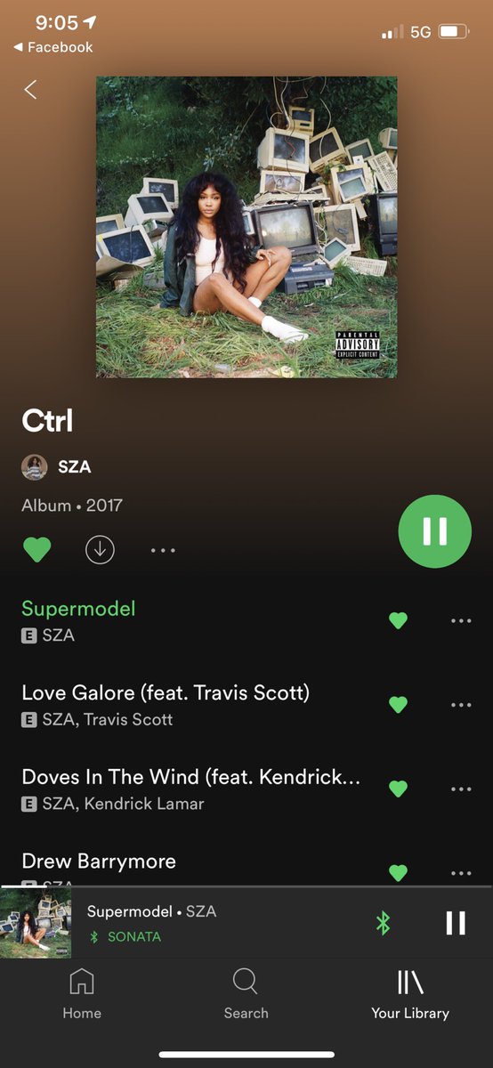 UrFavEsthe's tweet photo. This still hits like it come out yesterday 🥲#CTRL @sza https://t.co/ZsQRWFGdpS