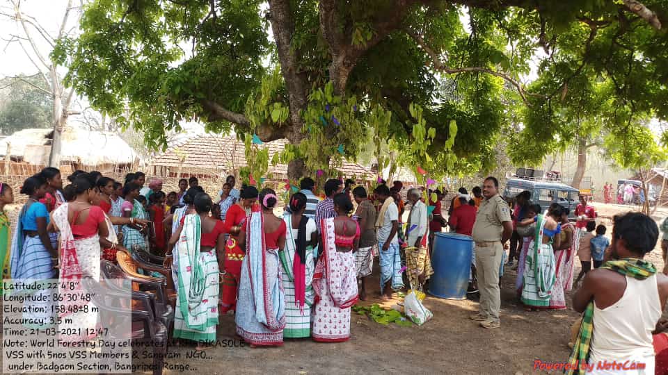 BaripadaT's tweet photo. Awareness Rally on #ForestFire and #Poaching conducted at Khadiasole #VanSurakhyaSamiti (Fringe village) on eve of #WorldForestryDay2021 with help of Sangram NGO.
#pccfodisha #forestdeptt #Simlipaltigerreserve #simlipalfires #DM_Mayurbhanj #CircleRccf https://t.co/r0nNSfvdNA