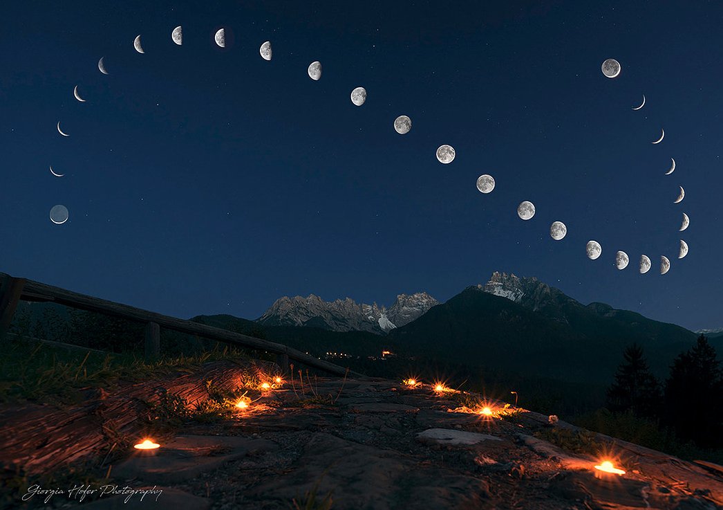 pillolescienza's tweet photo. A composite photo of the position and phases of the Moon over 28dd
#AstronomyPics
(#Photo by Giorgia Hofer Photography)

https://t.co/75N769RBX5 https://t.co/H98mpG4Nfd