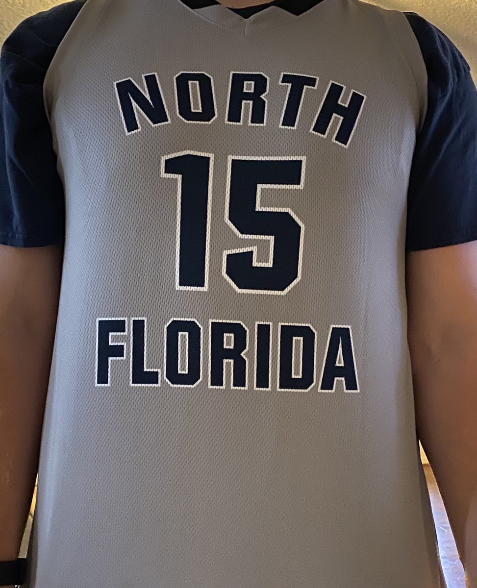 ootosports's tweet photo. One day we will be there!! Swoop! @UNFOspreys @OspreyMBB @UNFBBALL @UNFOspreyClub  #MarchMadness https://t.co/VDyd78vGt2