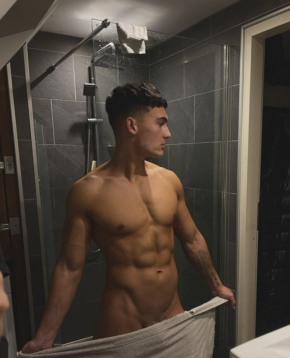 levyvwilgen's tweet photo. Drop a RT if I should drop it ... https://t.co/donAaaXoRi