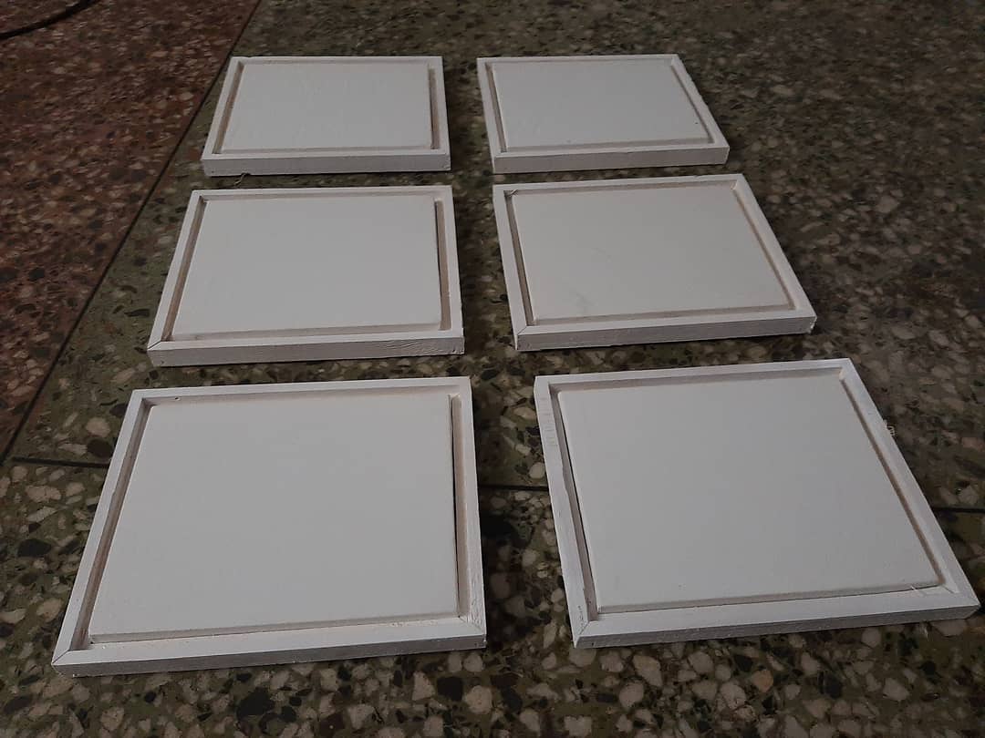 artstretchers's tweet image. 8 x 10 inches Primed canvas with with frame. ₦3,000 each

#frames #framedcanvas #canvasframe #artstretcher #Artstretchers #artstretchersandcanvases