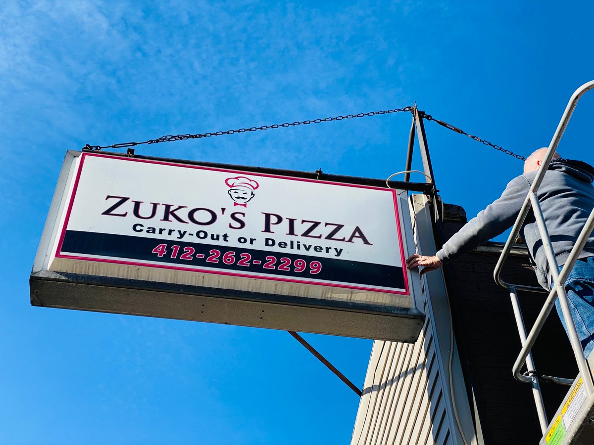 MrSign_PGH's tweet image. Zuko's Pizza has a new sign - 
here is what it looks like in action. 

#IlluminatedSign #LightedSign #MrSign #Pittsburghhttps://mrsignpittsburgh.com/products.cfm?signtypeProd=ST3&amp;amp;pgtype=Illuminated%20Signs