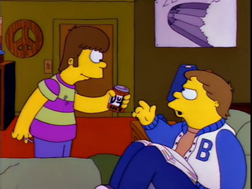 Homer tiene 15 años y se pasa el día encerrado en su cuarto escuchando música con su amigo de instituto Barney Gumble. Gracias a Homer, prueba por primera vez la cerveza. En aquella época, ellos sí que estaban en la onda. ¿Qué época era? Pues como los 70, claro. ¿Por?