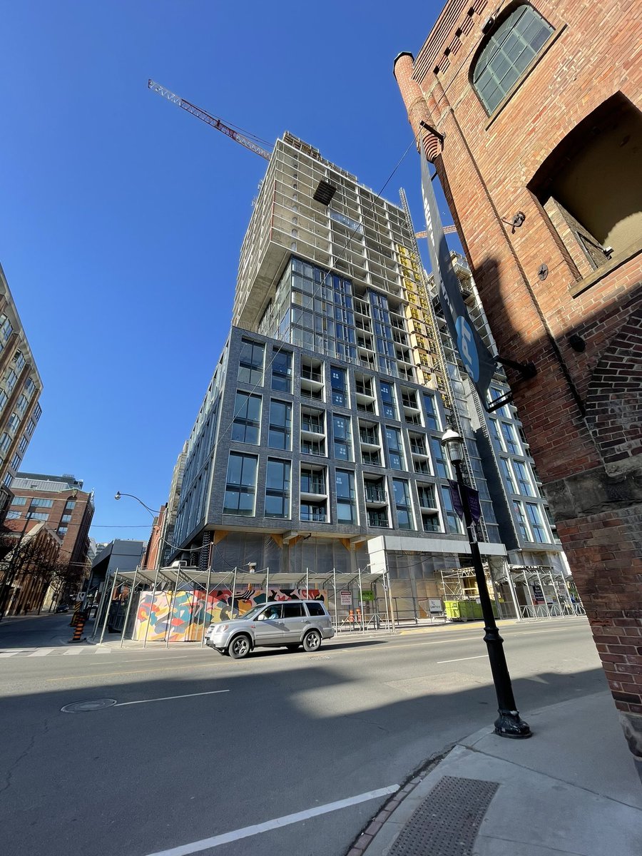 Unlyst's tweet photo. Construction update #158fronteast #unlysted #toronto https://t.co/4WPrKyGfJD