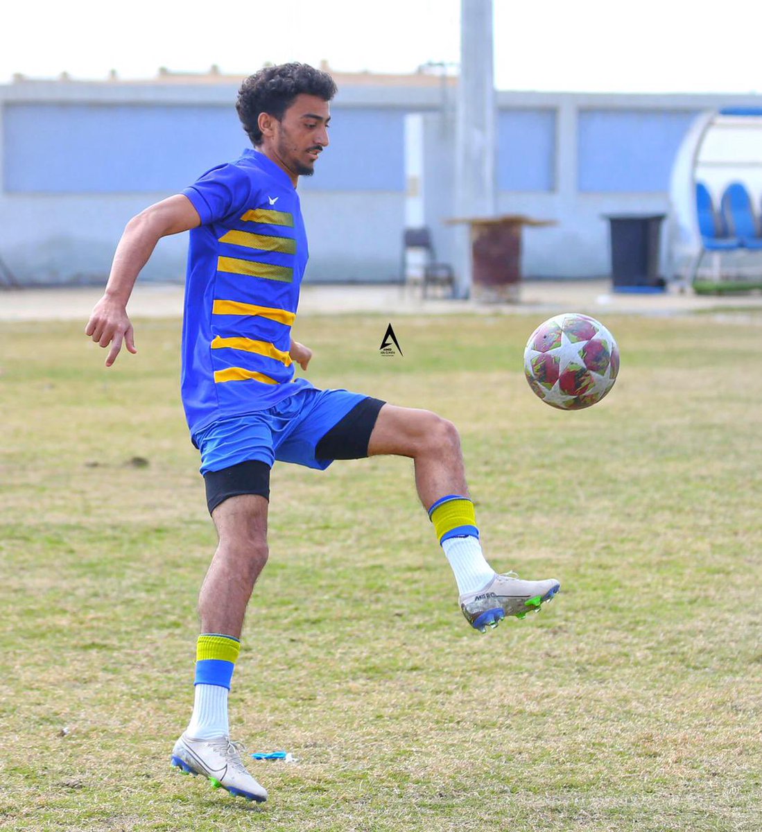 ashraf91797971's tweet photo. كلّ شىء نستطيع أن نجعله كما نريد إلّا القدر والنصيب هنا يستوجب علينا الرضا فقط. كلي أمل بالله أنه سوف يراضينا و يجبر بخاطرنا جبراََ يتعجب منه أهل السماء والأرض🙏 https://t.co/lZ0Yz7bYjD