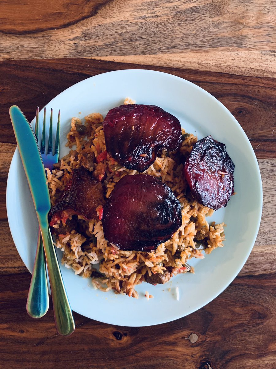 Mooniter's tweet photo. You should try cooking #Tadig with Beets too! https://t.co/Gd0a8jaGk6