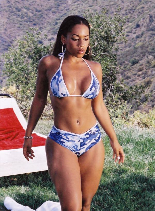 mefeater's tweet photo. The video vixen era was truly iconic 🔥 https://t.co/1eaDfVqAv0