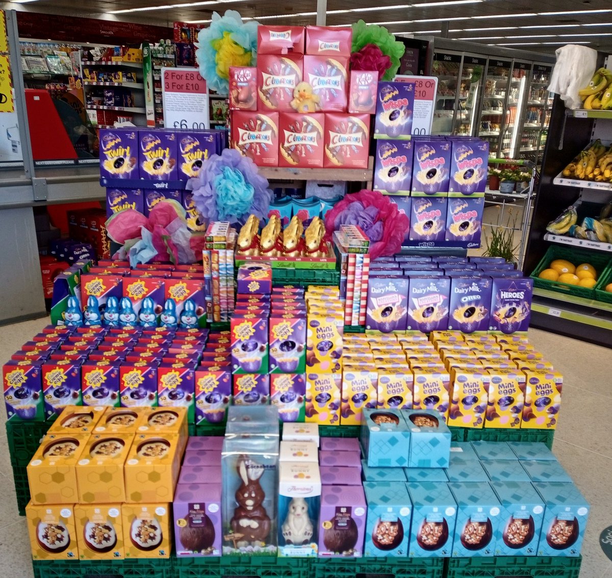 ToniMarie2332's tweet photo. Egg-cellent display at Anstey Store! Come check out our full range of Easter Eggs &amp; treats! 🐣🐰 @RealSoulShaker @jasontomkins1 @Michell41880148 @AnitaGi25966379 @maisy80637130 @angxlirl @PhoebeGoodwin3 @Kerry21783392  @emlou_owen https://t.co/3MjmiaOkIR