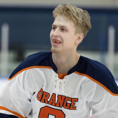 syracusehockey's tweet photo. #NewProfilePic https://t.co/fNkPjNJfkP