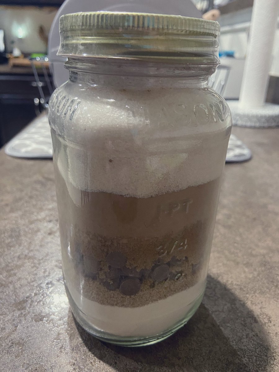 LCEMustangLib's tweet image. You have to do the cooking by the book. Well, the recipe on the side of the jar anyway. #CCISDReads #SpringBreakReadingChallenge @LCE_Mustangs