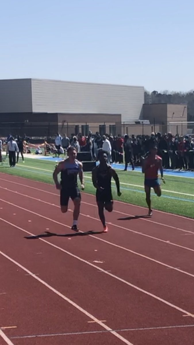 JoeStellmach's tweet photo. Broke the Pope High School record in the 60 meter with a 6.99. Trained by the best @CoachJ_Pope. @CoachTimHorton @PopeAthletics @RecruitGeorgia #letsfly https://t.co/z05ghDM4EH