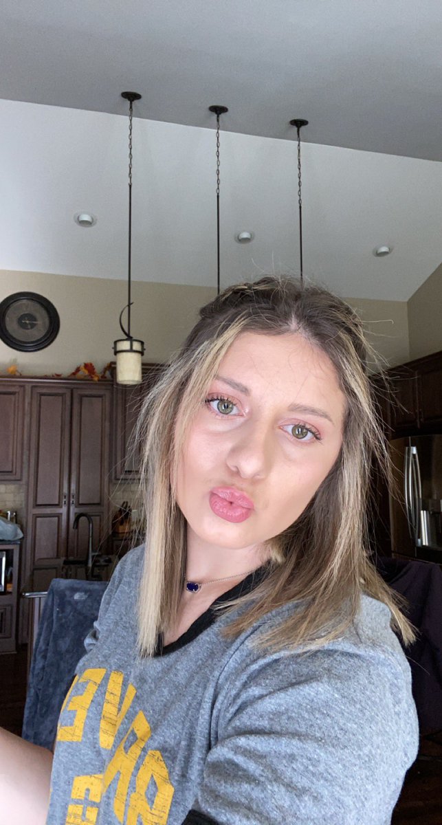 Madi__Gooch__16's tweet photo. good vibes only https://t.co/11f4ZXbip1