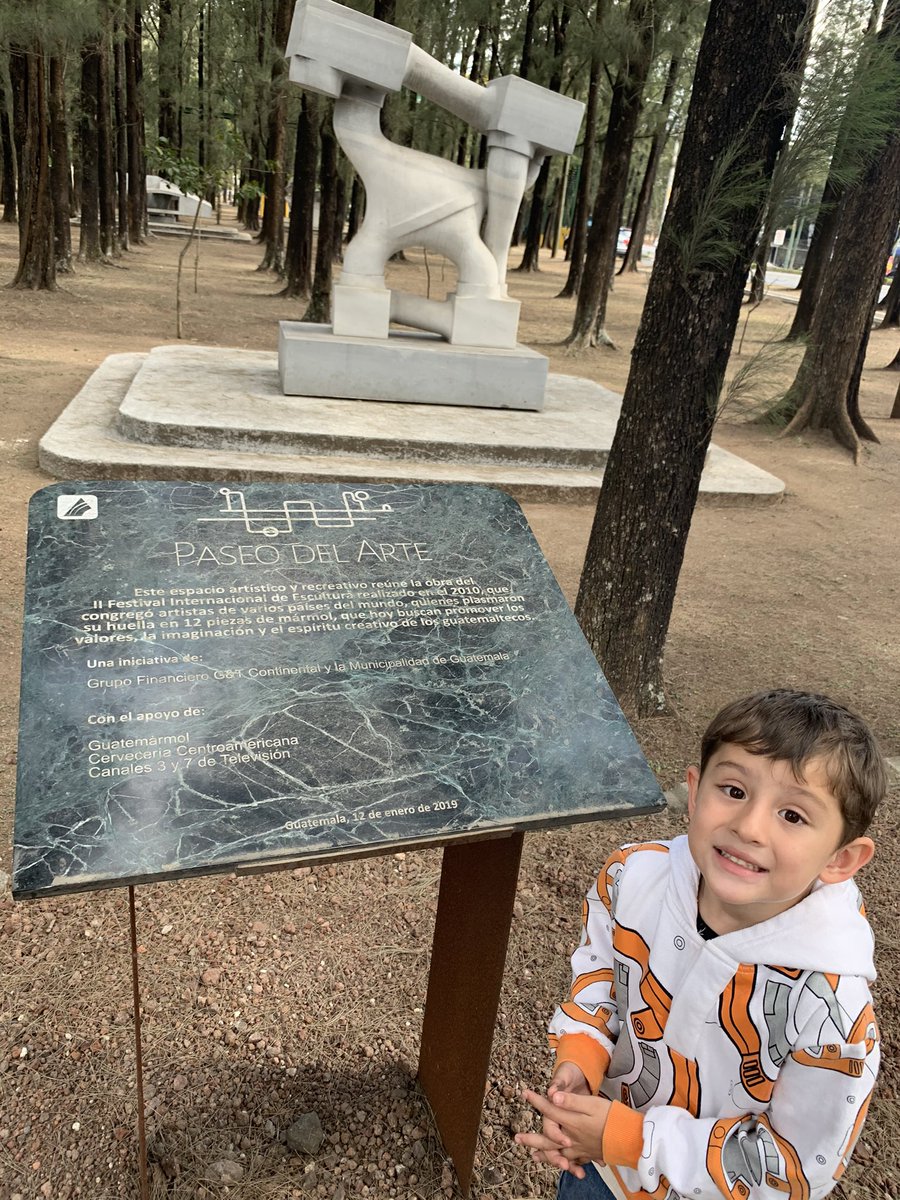 ovi_mx34's tweet photo. #paseodelarte #Ovi3 #sundaywithdad
.
#domingodechicos #whenmomisgone https://t.co/nIxynT4EzE