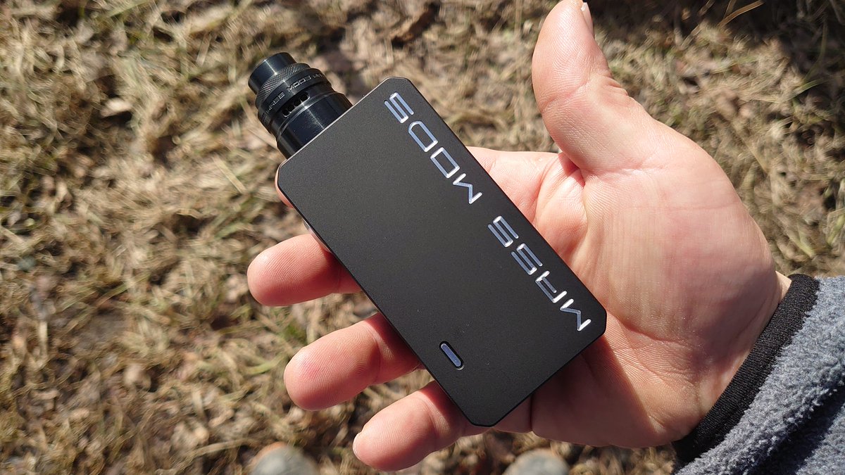 CebrjowHwScHCkj's tweet photo. 皆さんおはよっチェ😆👍今週も宜しくご安全に🙇💦 #massmods #axialprime RDA + #UA2 21700 MOD キャップちょっと磨いてみた。😋💦 #vape #vape好きな人と繋がりたい #VAPE好きと繋がりたい #VAPE初心者 https://t.co/vXJNiZRa3P
