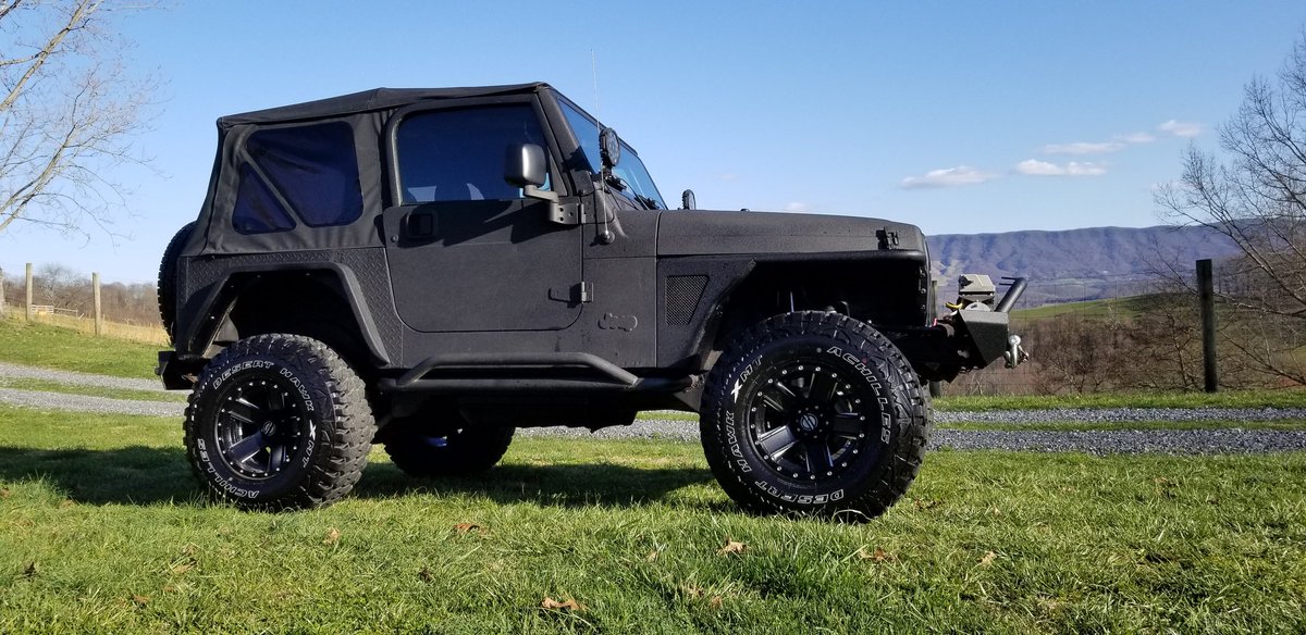 redneck2020red's tweet photo. Bath day for the Jeep. https://t.co/u46V2FuMSz