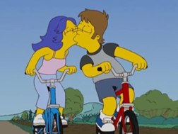 Homer y Marge pasan con 19 años su primer verano como pareja. Van por la carretera en bici, pero tienen un accidente. Acaban haciendo autostop y siendo recogidos por Maude y Ned Flanders, a los que conocen por primera vez. Vienen de casarse. Homer adora al viejo Ned.