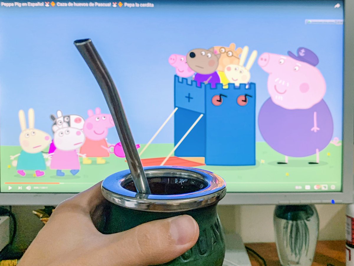 AlansPoint's tweet photo. Van a criticarte igual, tu sigue viendo PepaPig los Domingos 🐽 🧉 🤣 https://t.co/ai8htiWy6N