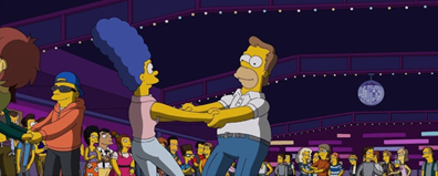 Años felices. Tienen 27. Cumplen sus sueños, Marge como fotógrafa en el periódico local, Homer trabajando en una nueva start-up de blanqueamiento dental. Son jóvenes, felices y no tienen hijos. Y entonces pasa Bart. O sea, ya había pasado hacía décadas, pero eso.