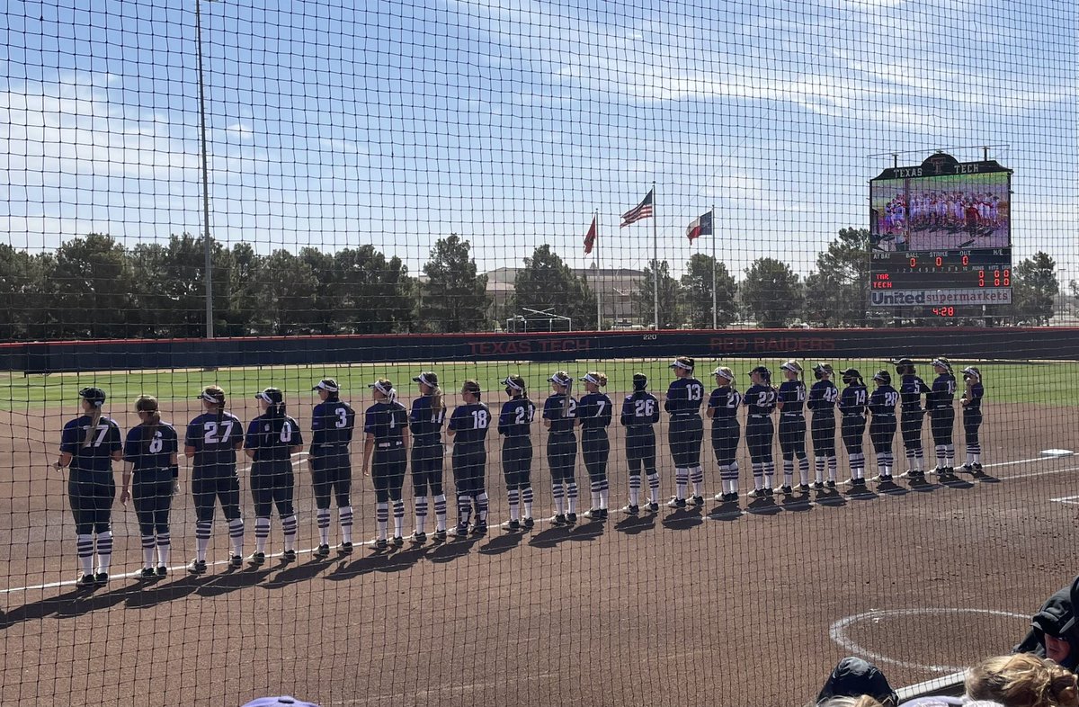 jen_medford's tweet photo. Another weekend of Tarleton softball in the books! Played some really great games and got to see long time friends from our softball family! #tarletonsoftball #bleedpurple 💜🖤 https://t.co/TSJSqTyiIF