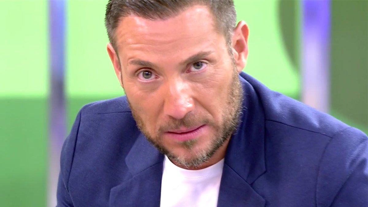 soofrito's tweet photo. ¿Con quien vas tras el primer episodio?

Antonio David 🔁
Rocío Carrasco ❤️

#RocíoVerdad1 
#RocioYoSiTeCreo https://t.co/JKBvGdV4kc