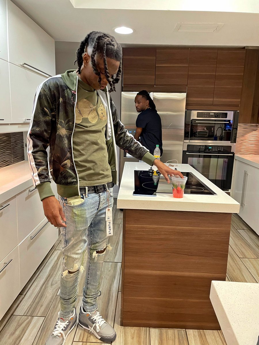 🔌💙 tweet media