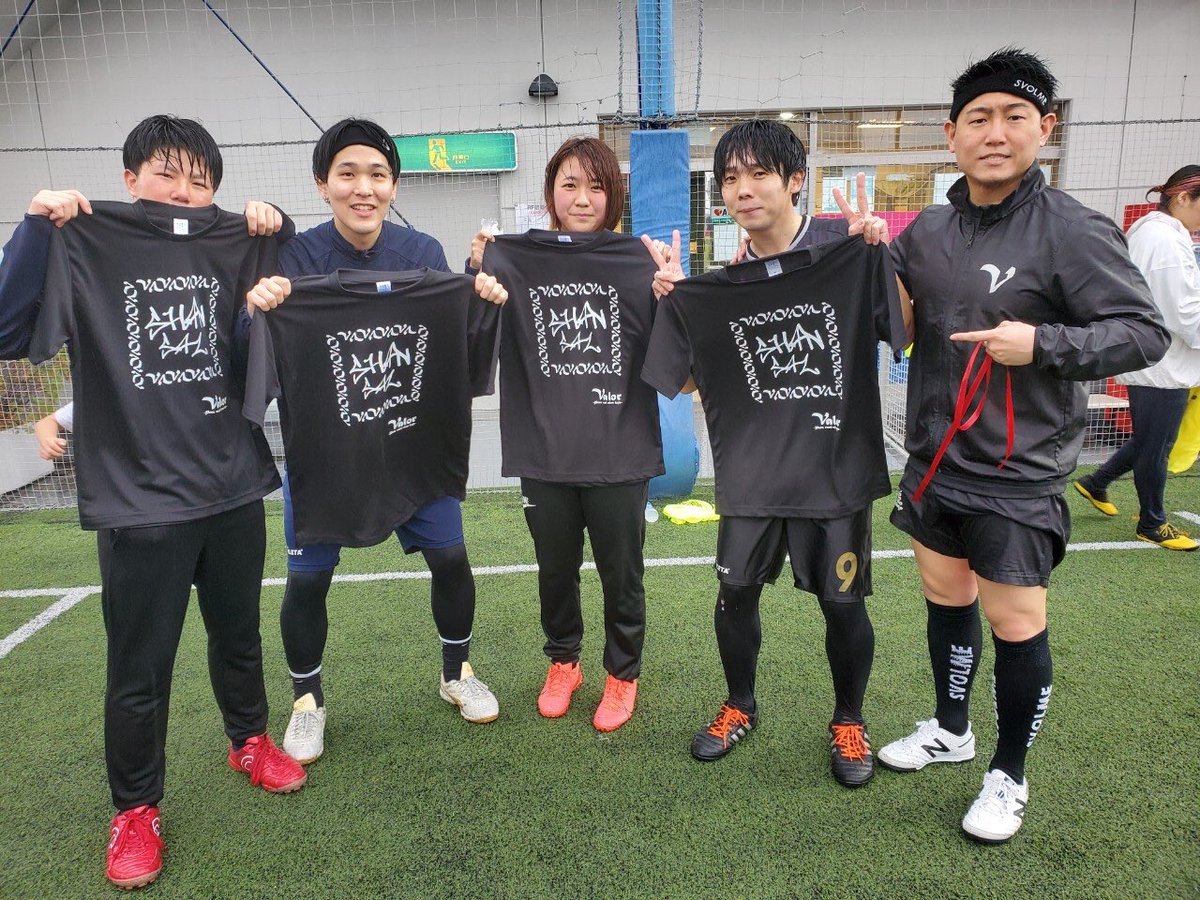 umeshansosal's tweet photo. last中山ソーサル  お疲れ様でした！
色んな所から来てくれて嬉しさの極みでした！
#ソーサル
#しゃんサル
#valor
景品用意してくれた@sepakazu3 
かずさんありがとうございました♪

これからも中山も宜しくお願いします🤲
優勝は、ジャンケンの末4番チーム！ https://t.co/NtyvuvHSut