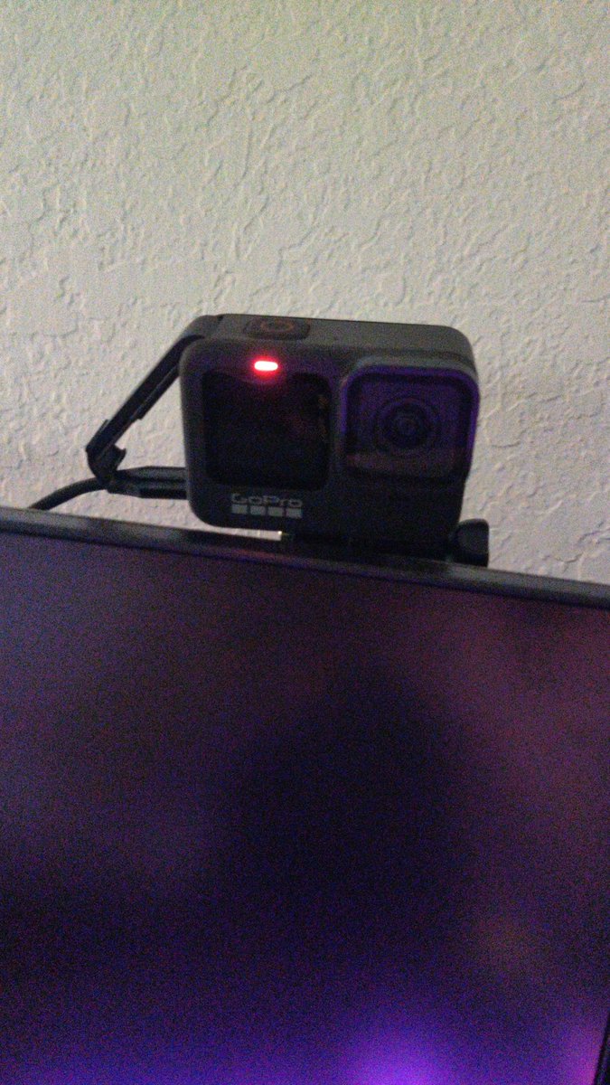 VivaciousVal84's tweet photo. Got this gopro to use as my video camera and webcam. https://t.co/QOKK4LgfNz