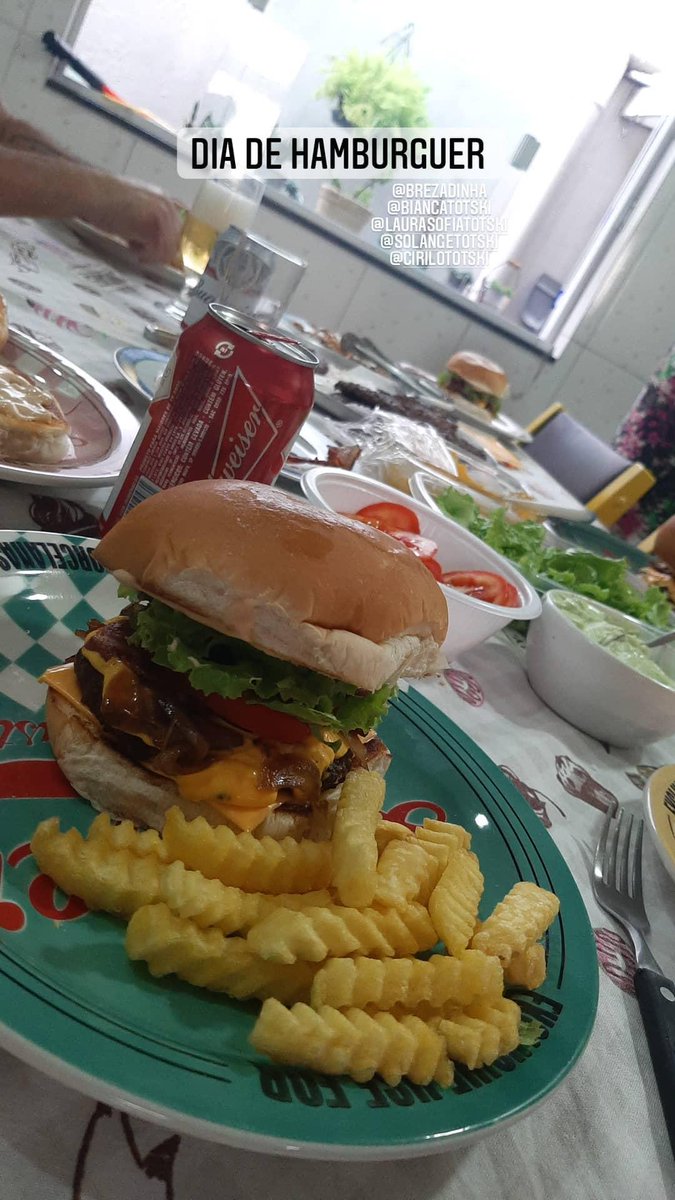 CarolineKoliski's tweet photo. Hoje o almoço foi uma delícia hein https://t.co/BLPIdScj69