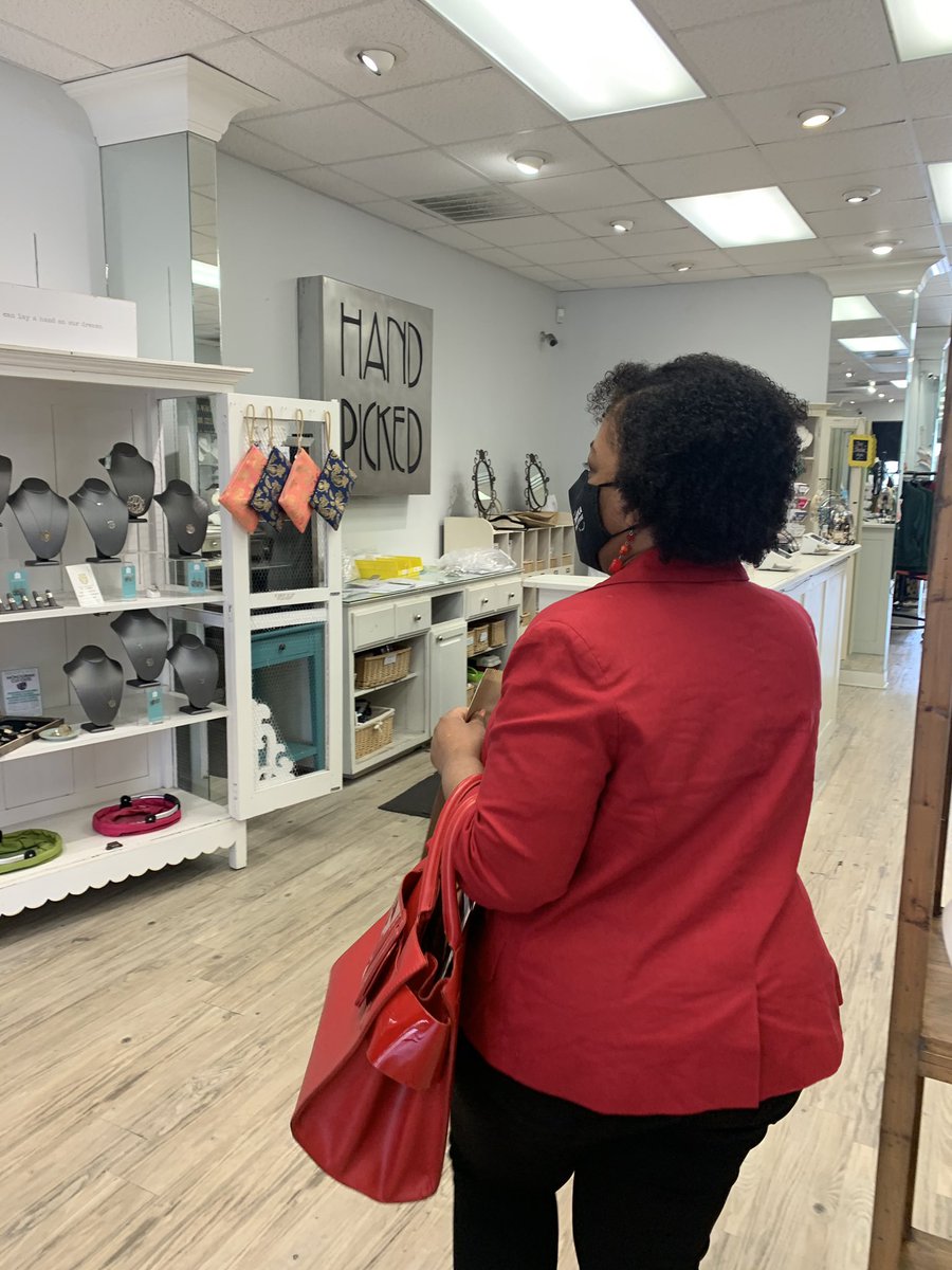 DevineForMayor's tweet photo. Yesterday, I visited small businesses in the Devine Street District. March 20 marked one year since businesses like @brittonstweets & @HandPickedInc had to close due to COVID-19. Their resilience inspires us all & I thank our small business owners for all they do. #DevineOnDevine https://t.co/m9c8uN8H6v