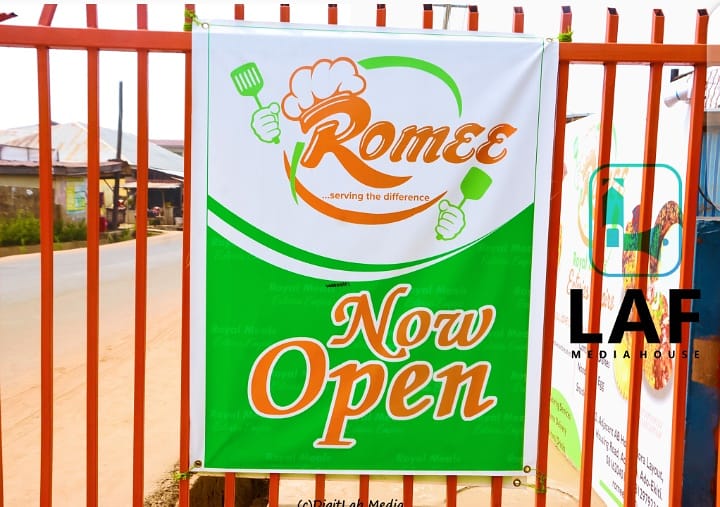 ROMEE_Ekiti's tweet photo. "To give real service you must add something which cannot be bought or measured with money, and that is sincerity and integrity. ―

 Visit us today at 12 adjacent AB Hotel olora layout Housing road Ado ekiti. 
place your order from home or office..

*HAPPY NEW WEEK* 

#eatgood https://t.co/AJ09pAUnG8
