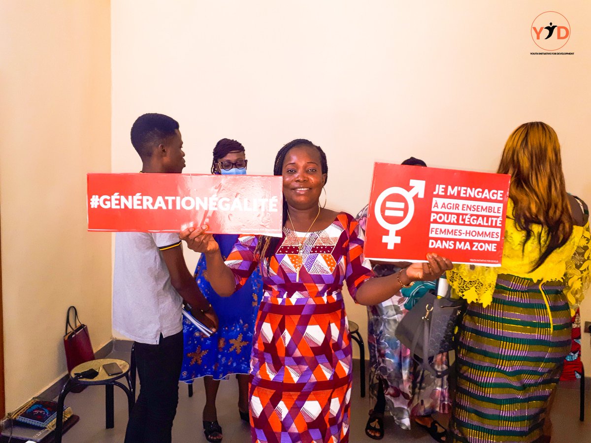 YouthInitiativ6's tweet photo. Revivez en image l'activité du samedi 20, Thème: l'#inegalites entre les #hommes et #femmes: l'état des lieux au #Benin.
Photos: https://t.co/y3FG1Jb62m
live #Facebook : https://t.co/zFmrGCNx6k
@nosvoixcomptent  @LabisPortoNovo   #GenerationEquality  #nosvoixcomptent #lavoixdeyid https://t.co/DKWY7BfHfk