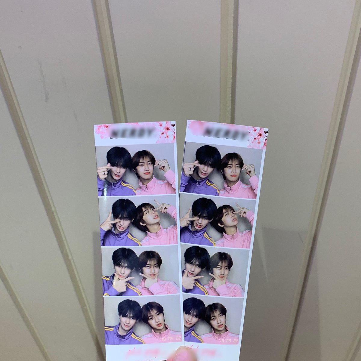 Serim_epi's tweet photo. 2人がプリクラ撮る時は
必ずジャージなんだねwwwwww

私も今度からジャージにしようかな😂 https://t.co/IRYYlBBCBF
