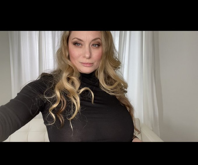 Sunday Fun Day! Check out my fan site https://t.co/rG7IDUATYx https://t.co/281RNygw1r<a href="/tag/mvsales"class="tags"><span>&#35;mvsales</span></a>