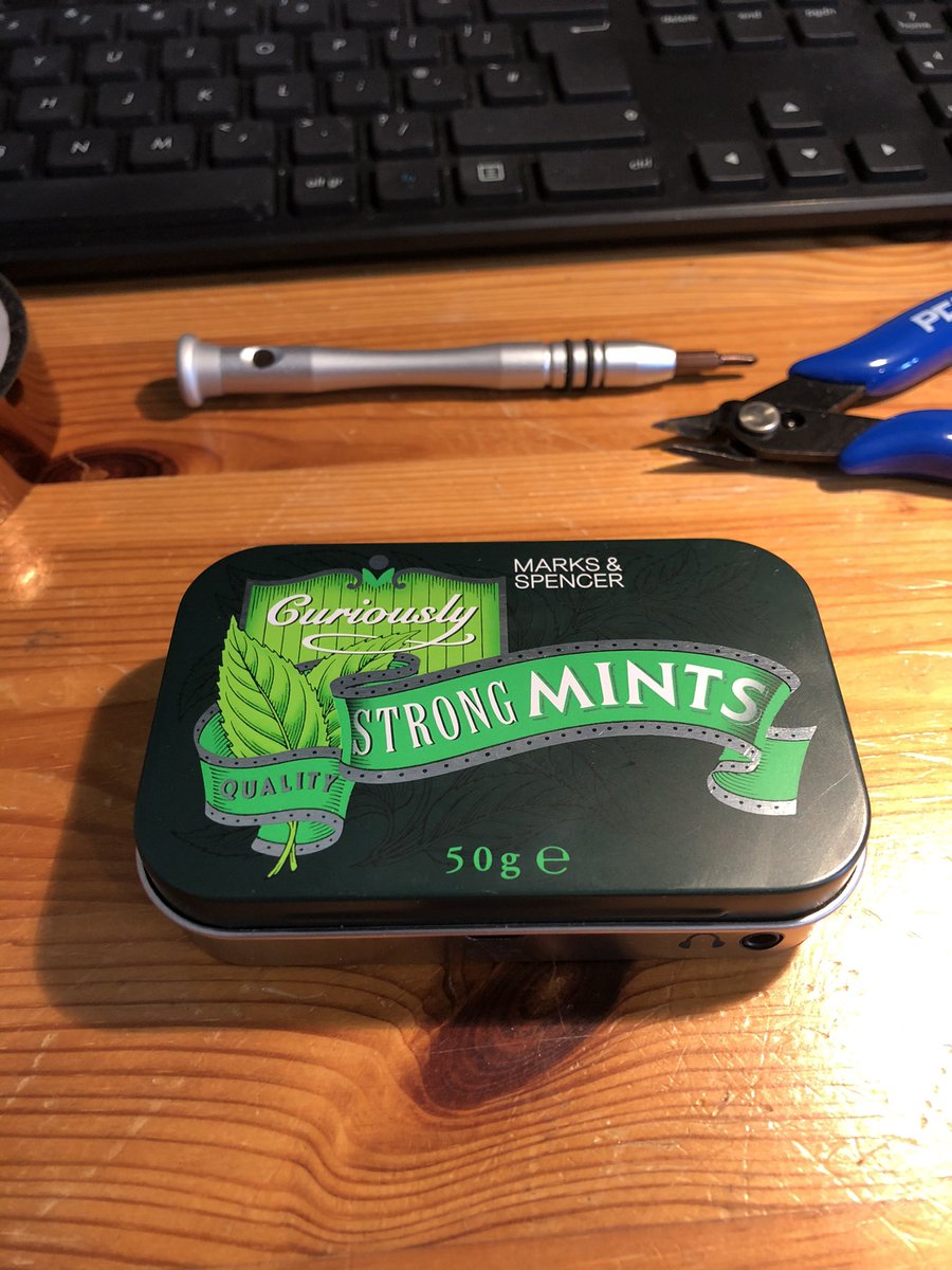 Airfixer's tweet photo. Whatโs better than playing your favourite #retrogame on a Sunday?
Playing your favourite #retro game on a console you spent all afternoon making out of an old #marksandspencer mint tin, a #raspberrypi and components supplied by @sudomod_wermy & @AngryHelder ๐๐
#mintypi https://t.co/CzBrcf6TtQ
