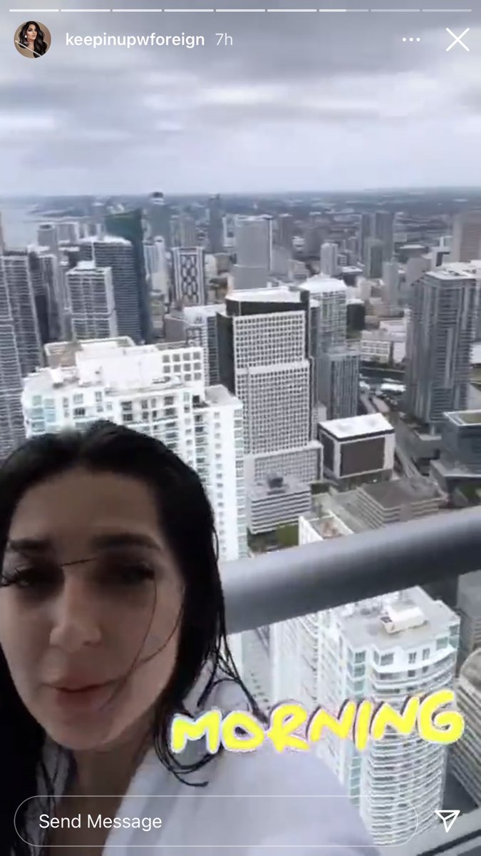 EmanuelCoin's tweet photo. @BettyKPIX @KPIXtv @BettyKPIX @BettyKPIX #arnakimiai is currently in Miami and may be violating the terms of her bond by leaving the state. #uberdriver #uberassault https://t.co/TKJdhQ7I2q