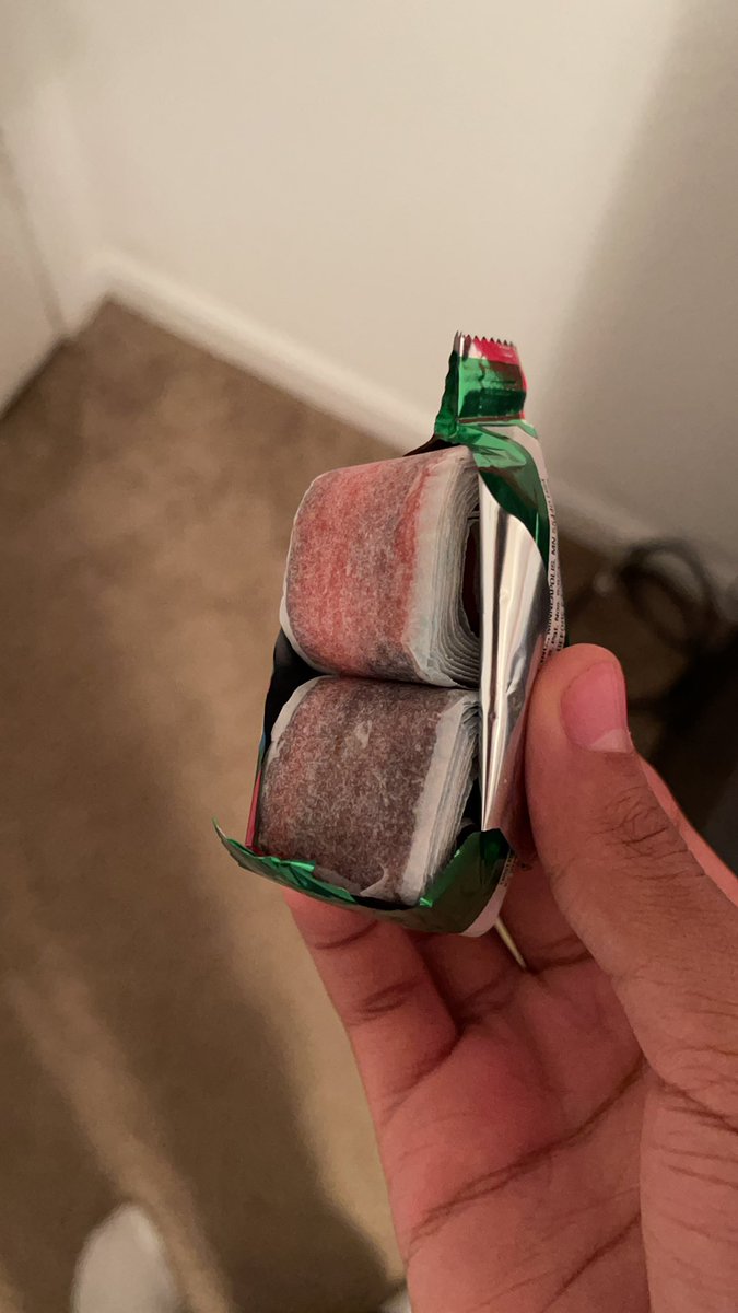 RT for good luck😂