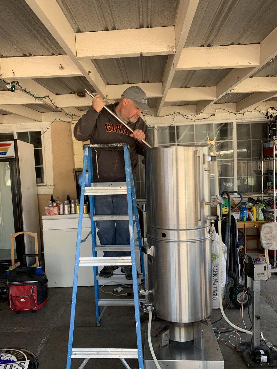 UnrealBrewing's tweet photo. First brew since the pandemic started, and first pilot brew as licensed beer wholesalers! #yeahitsthestout #goodtimesahead #thatbeerisunreal https://t.co/mWbJvvRuQK