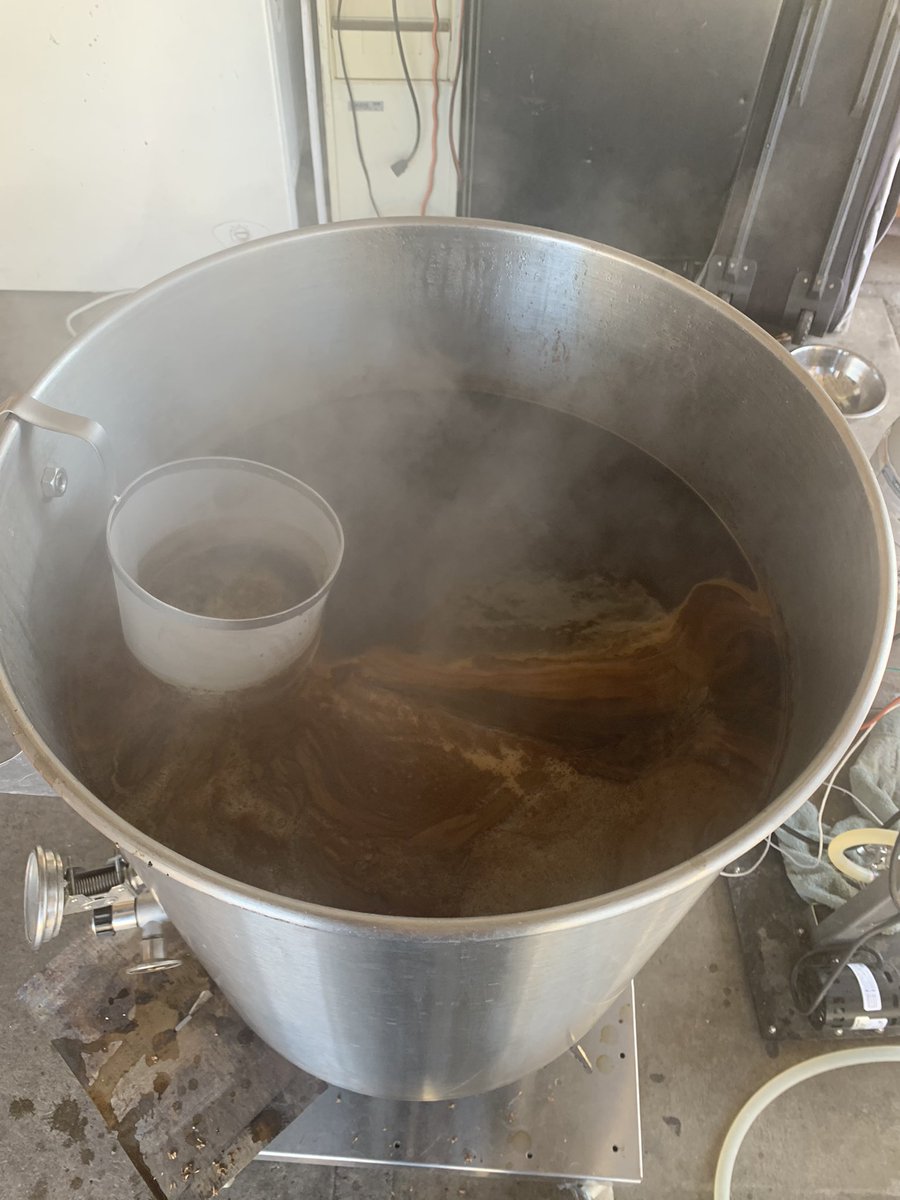 UnrealBrewing's tweet photo. First brew since the pandemic started, and first pilot brew as licensed beer wholesalers! #yeahitsthestout #goodtimesahead #thatbeerisunreal https://t.co/mWbJvvRuQK
