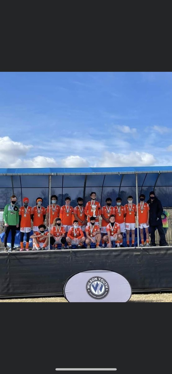 wcusc1's tweet photo. Congrats to our U15s and U17s for winning the Clover Cup 🎉👏🏻⚽️🏆🥇 https://t.co/KHU28z4Y2c