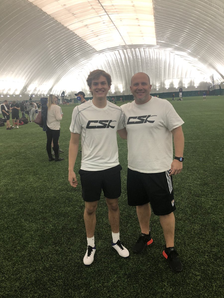 ryanshort03's tweet photo. Thank you to @Chris_Sailer @CNendick25 @obi1_39 for a great midwest camp today. Had a fun time competing with the best. #TeamNendick #TeamSailer https://t.co/2fT41A8fkP