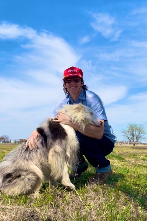 DSilly_'s tweet photo. Life hack: get a dog. https://t.co/sq7ZnPhW79