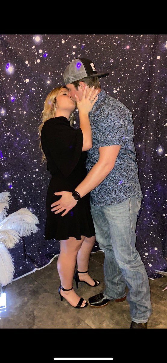 DelunaCassie's tweet photo. ••It’s a good ass feeling showing up to a wedding knowing you &amp; your man are the best lookin couple that walked into the building😉•• @blake__allen https://t.co/28MpziVN5N
