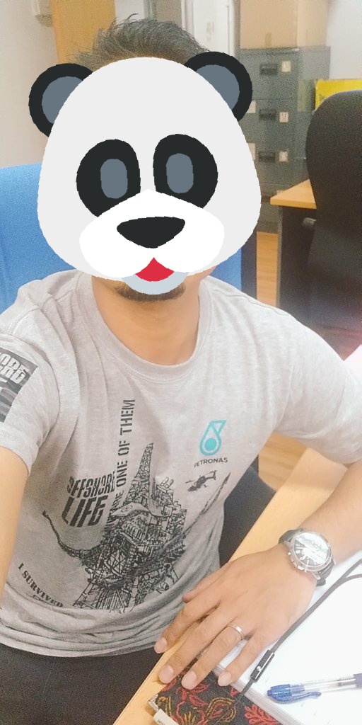 Matetotey2020's tweet photo. No monday blues! Happy working guys! Muahhh cikedd 😘 https://t.co/jX6tWbkiqw