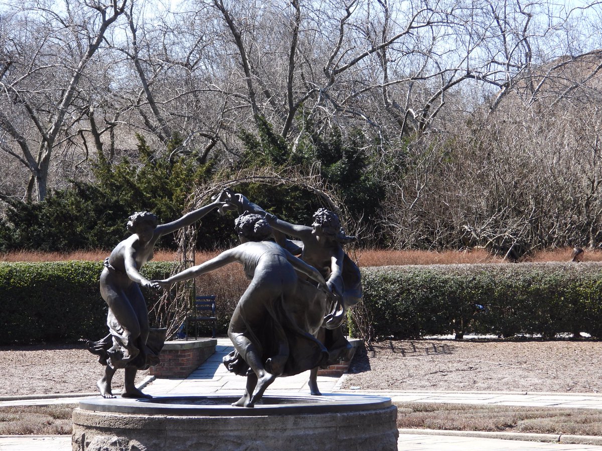 Siouxcq523's tweet photo. With @econchap1974 #springinnyc #springnyc
 #CentralPark #harlemmeer https://t.co/Arj6KMjzzy
