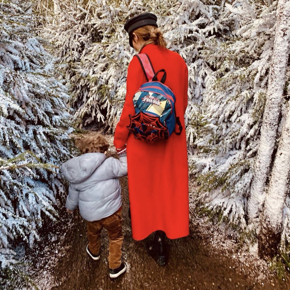 Happy Birthday Bear 🥳
We hope you have the best day filled with lots of fun and laughter 🐻❤️

<a href="/CherylOfficial/">Cheryl</a>