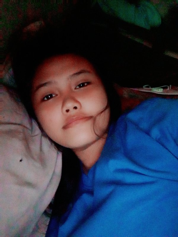 Christal_Snow14's tweet photo. Wanted to sleep again.😪 https://t.co/WYVYft9pD9