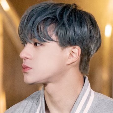 thinkabtjeno's tweet photo. nct world jeno has me feeling so many things https://t.co/g2mZ3GgaiH