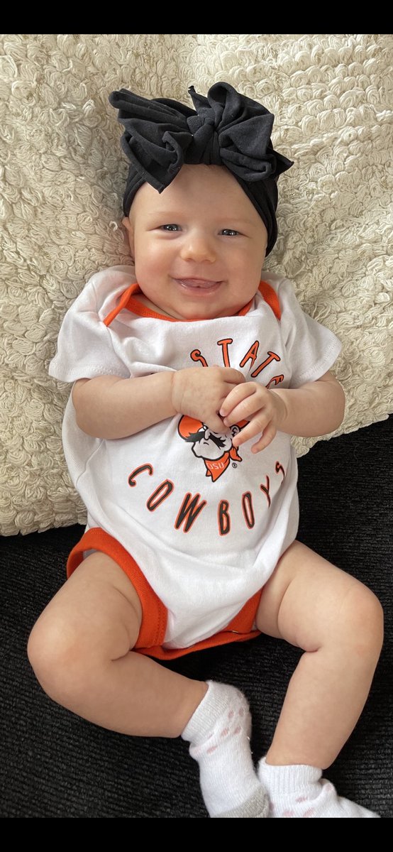 KJSikes's tweet photo. Go Pokes 🔫🍊 https://t.co/y7MauilS83